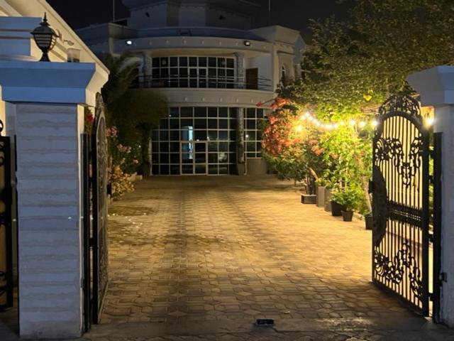 Alhosani Property Abú Dhabí Exteriér fotografie